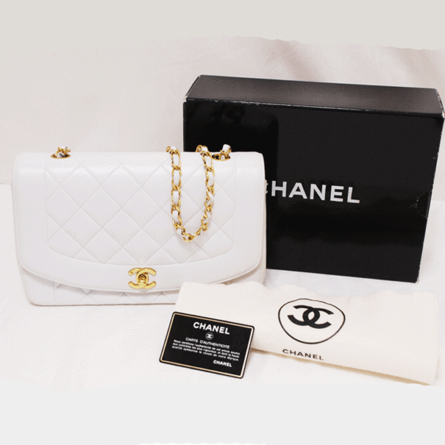 シャネル マトラッセ 白 チェーン バッグ ｜CHANEL/シャネル｜宝石