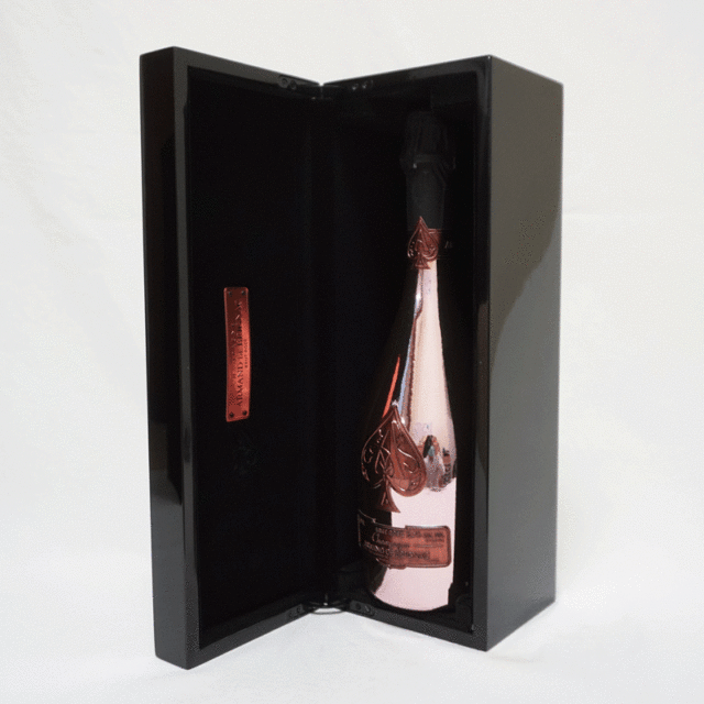 【マルコウ質店】にシャンパン・お酒お売りください！！ARMAND DE BRIGNAC アルマンドブリニャック ブリュット ロゼ シャンパン